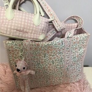 NWT Nanette Lepore Pink & White Quilted Floral Tote W/Gingham Mini Pouch + Charm